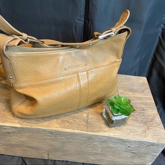 Stone & Company Leather Shoulder Bag - Picture 7 of 11